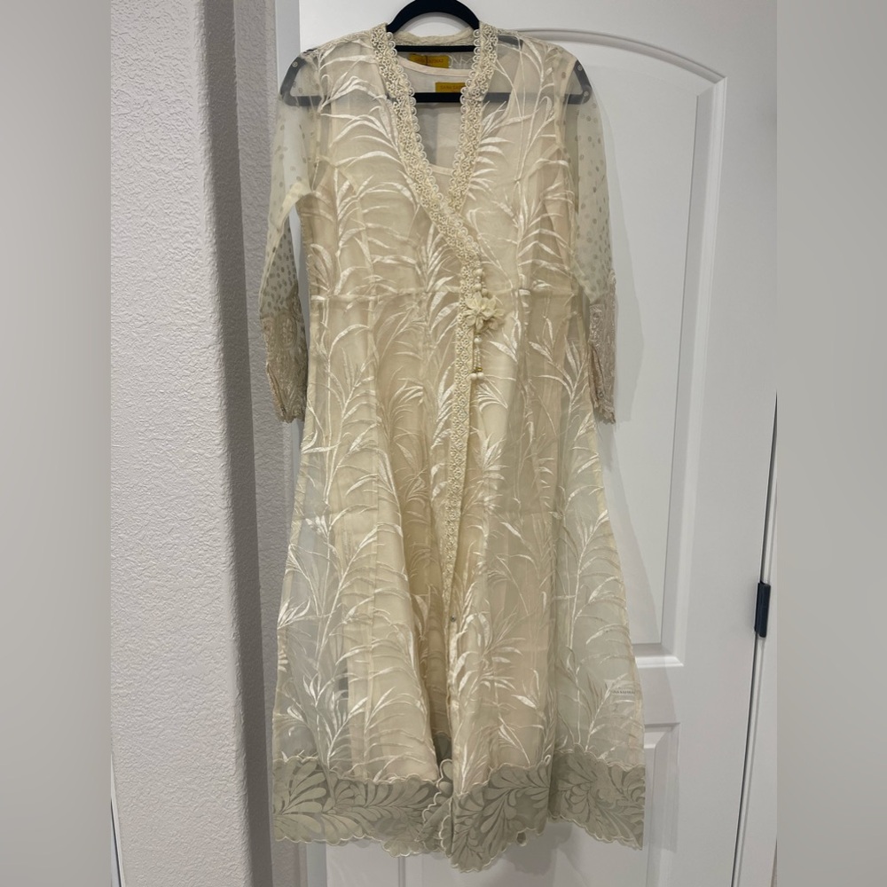 Pakistani designer Sana Safinaz brand new unworn evening top dress